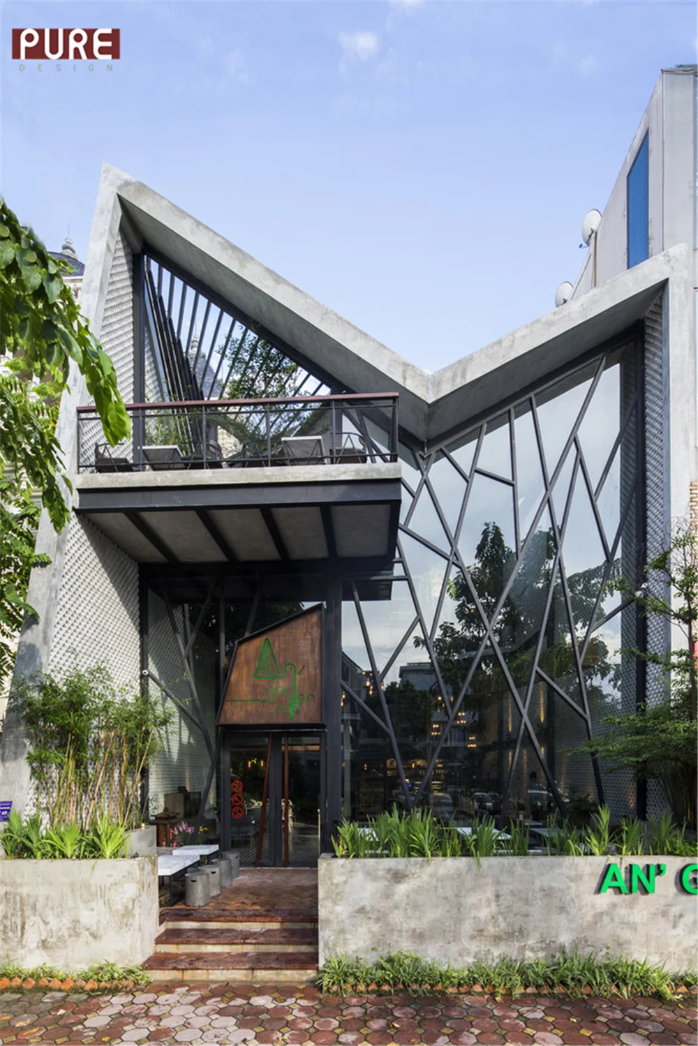 
 Самые продаваемые товары, архитекторы проектируют здание по конкурентоспособной цене  