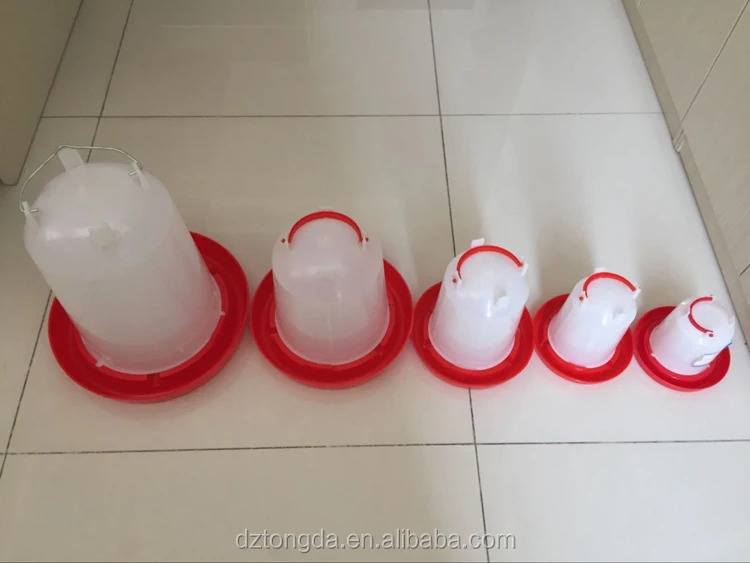 Кормушки и поилки для птицы 3