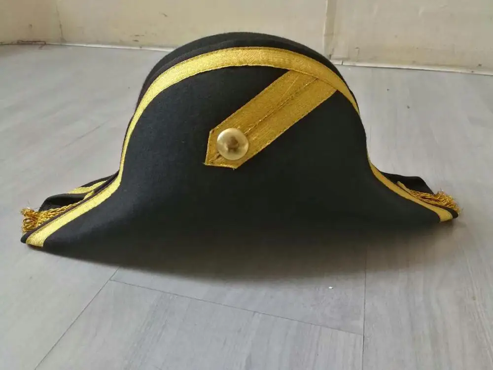 ♡ フランスアンティーク　ナポレオンハット　バイコーンハット　フェザー　シアター ♡ フランスアンティーク ナポレオンハット バイコーンハット フェザー