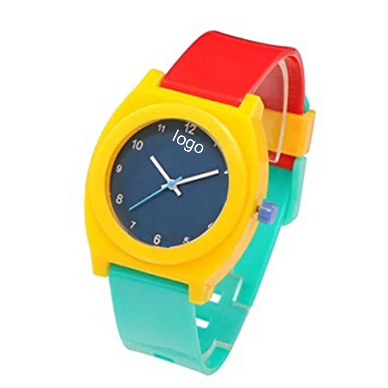 Часы kids watch. Детские пластмассовые часы. Пластмассовые золотые часы детские.