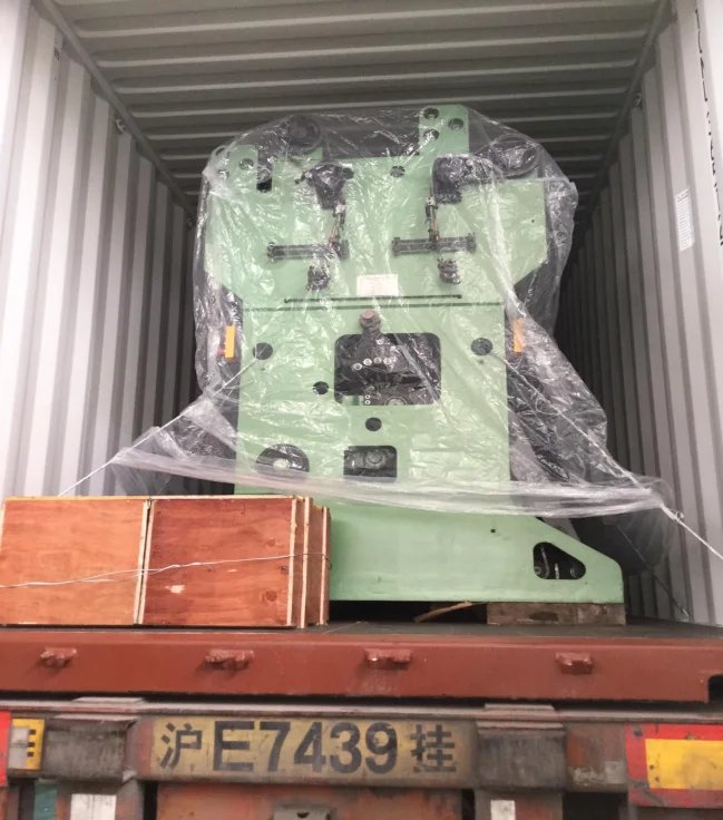 High Efficient Fishing Net Making Machine with 2~6 Bars and E6-E18 Knot Type for Fast Production