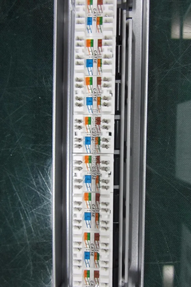 Высокое качество 24 порта cat5e cat6 Серебряная