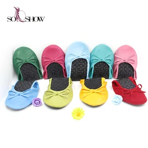 Low Price Low MOQ Disposable Wedding Gift Foldable Flat Shoes , Women Portable Clutch Bag and Pump Shoes