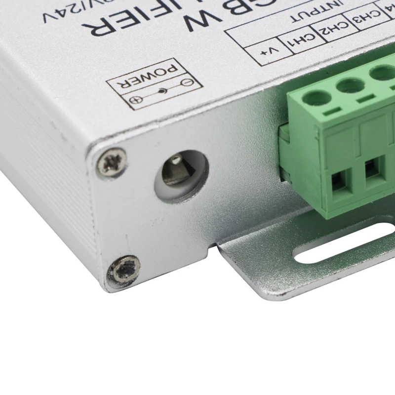 LED Wizard RGB Signal Amplifier/Repeater