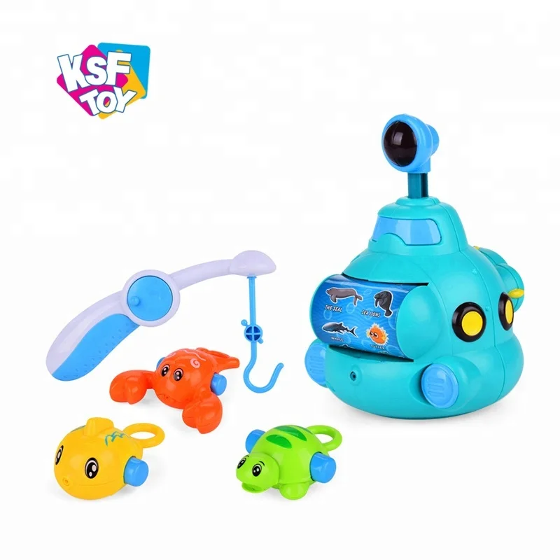 submarine spray bath toy