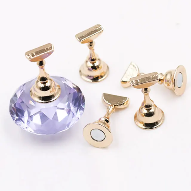 Magnetic Crystal Diamond Base False Nail Tips Practice Training Display Stand Holder Nail Art Display