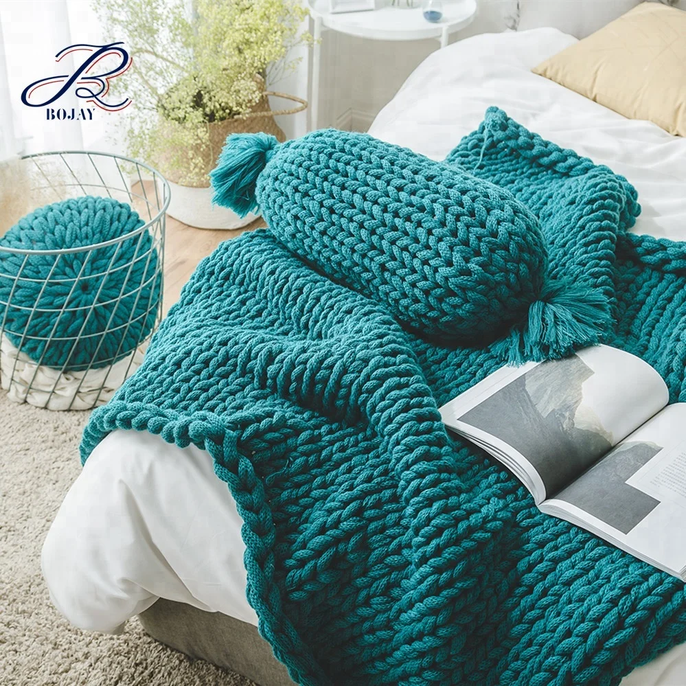 Soft Knit Chunky Throw Blanket 100% Acrylic Decorative