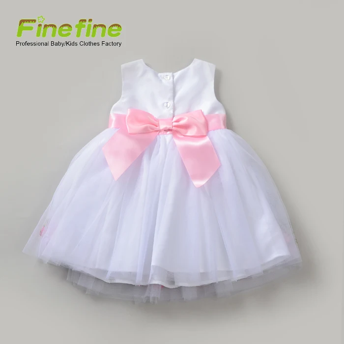 2018 новая весна вышивка детская праздничная одежда Платья с Трусы для маленьких девочек