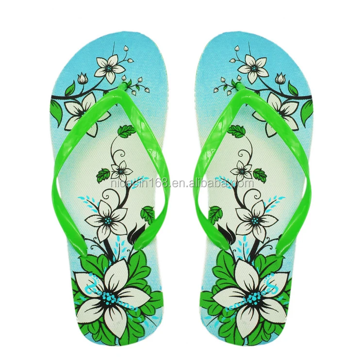 2016 новые продукты на рынке дешевые смешные тапочки ребенка пвх для импорта
