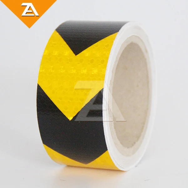 Yellow Black Arrow Reflective Floor Marking Tape Reflective Sticker for Roadway Safety