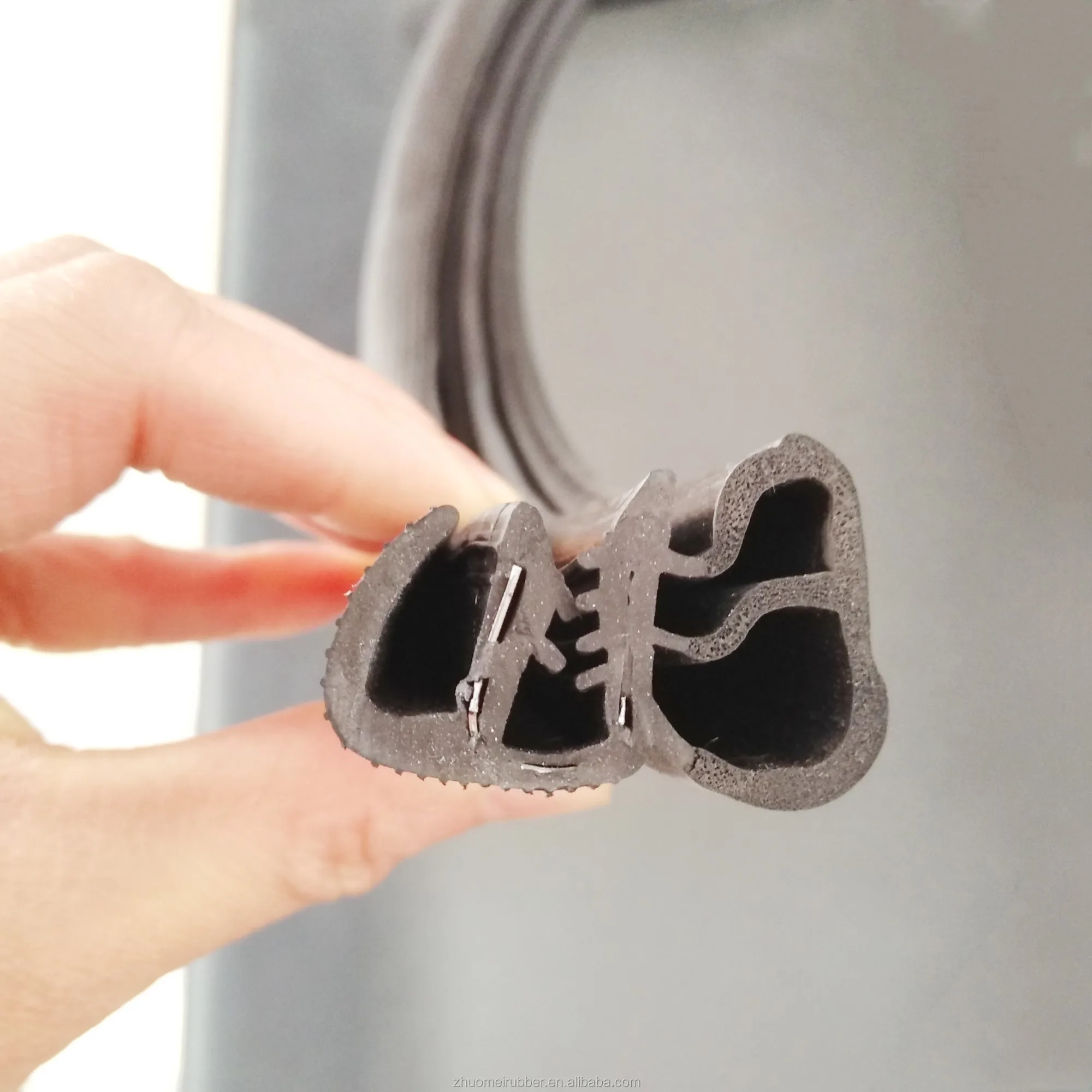 Universal Rubber Door Edge Trim Seal - 17.8mm, 1 Meter Long For Van, Camper, Boat