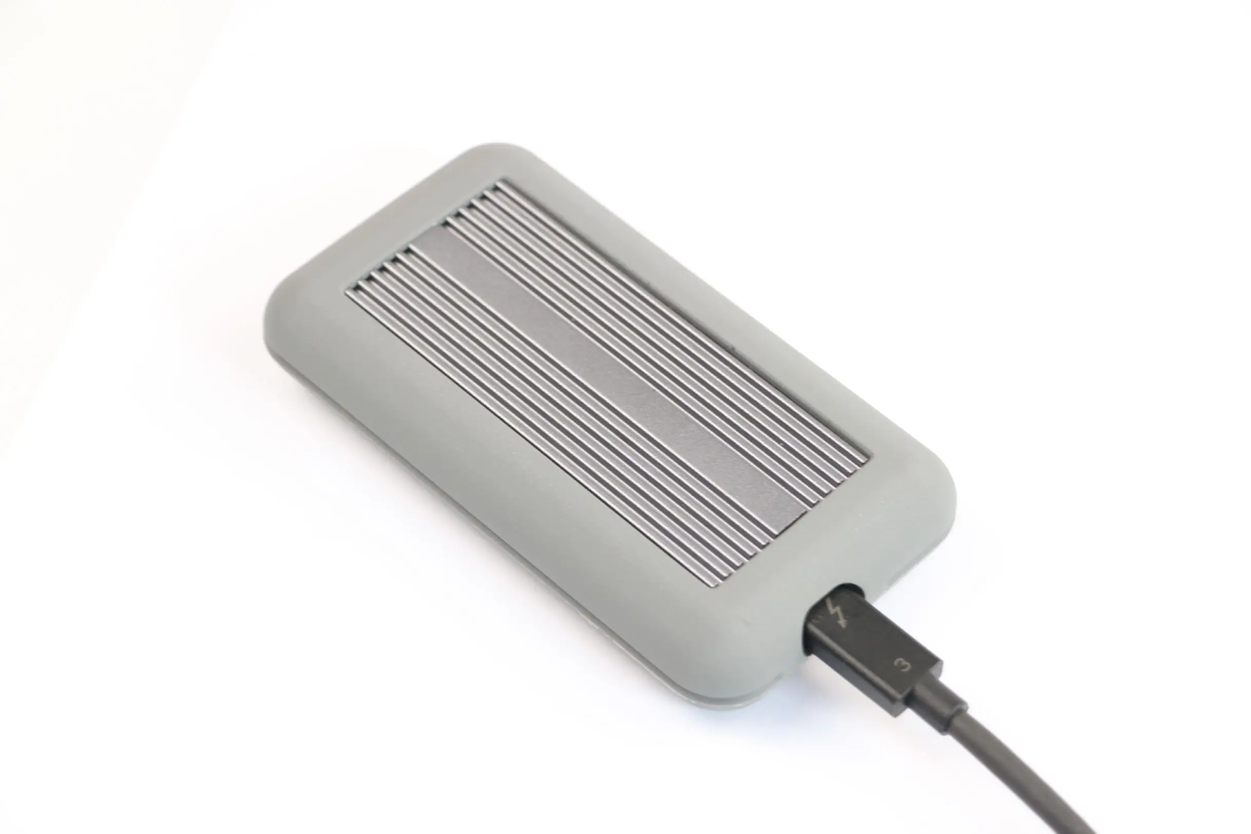 Тепловыделение 40 Гбит/с Thunderbolt3 PCIe твердотельный накопитель NVME M2 ключ ssd корпус