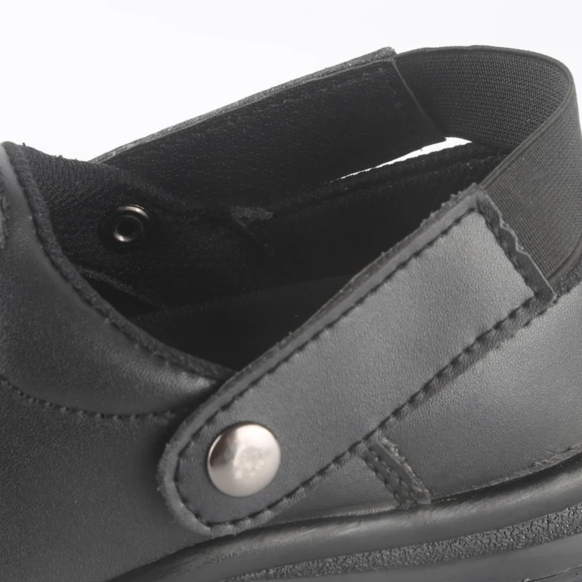 Anti Slip Oil Resistant Breathable Working Safety Chef Shoes Clean Clogs Steel Toe slippers Summer Safety Shoes Kitchen Shoes
