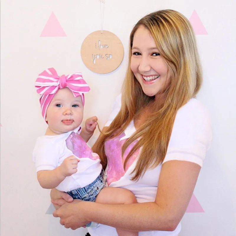 baby and parent matching clothes