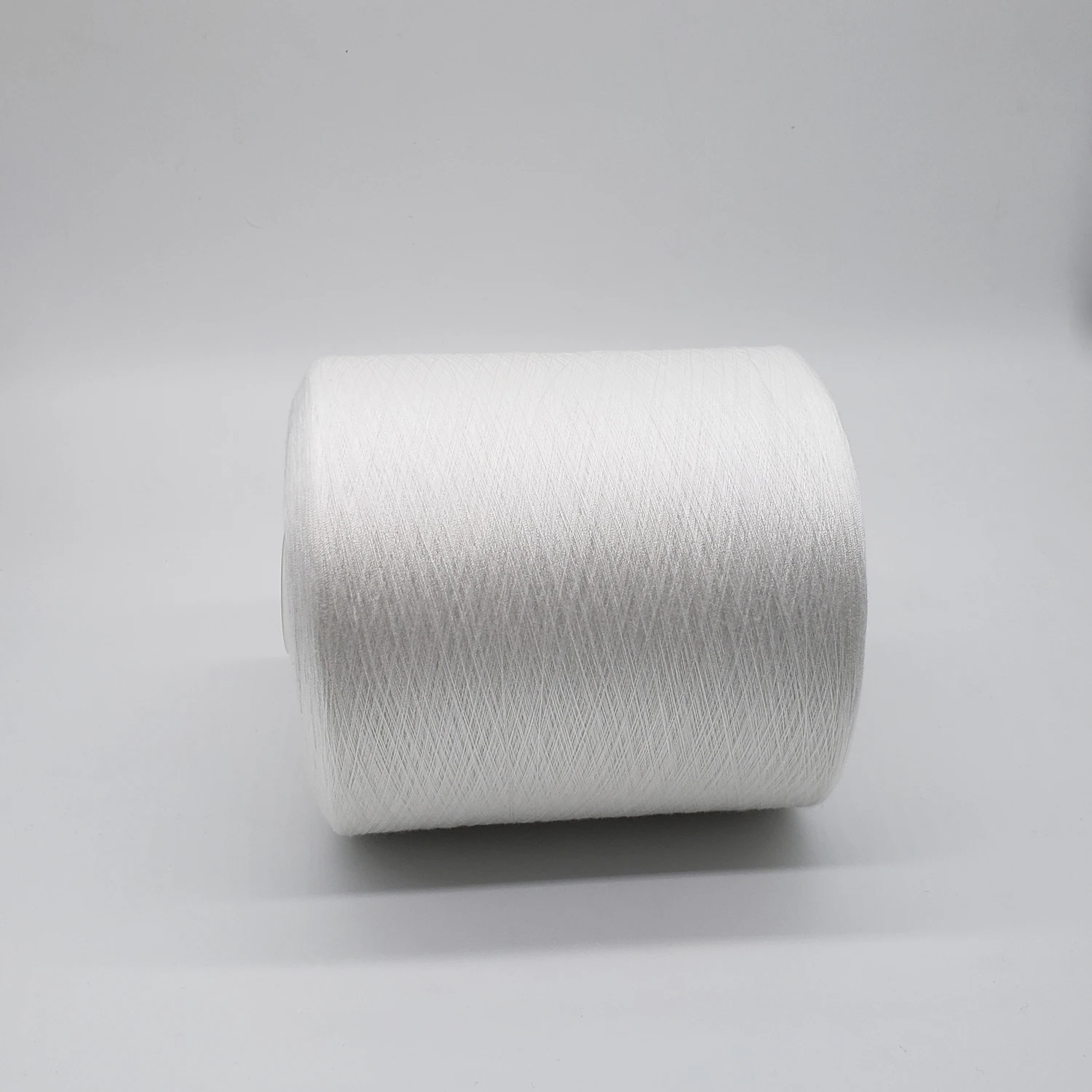 
100pct spun polyester sewing thread yarn 42/2 TFO knotless dyeing tube 