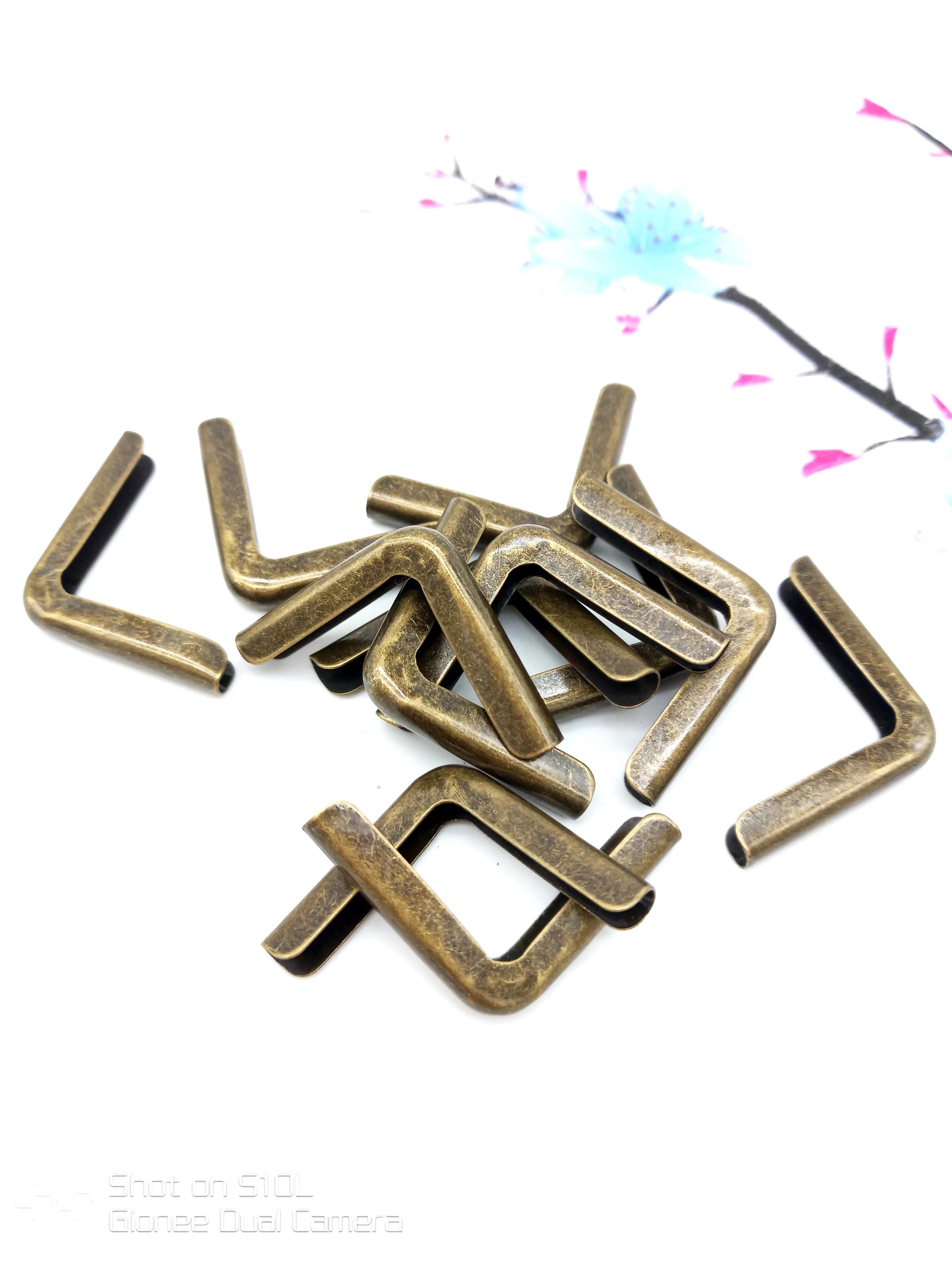 
 Лидер продаж, крафтовые металлические защитные уголки для книг, практичные товары, металлические, латунные, картонные Защитные уголки  