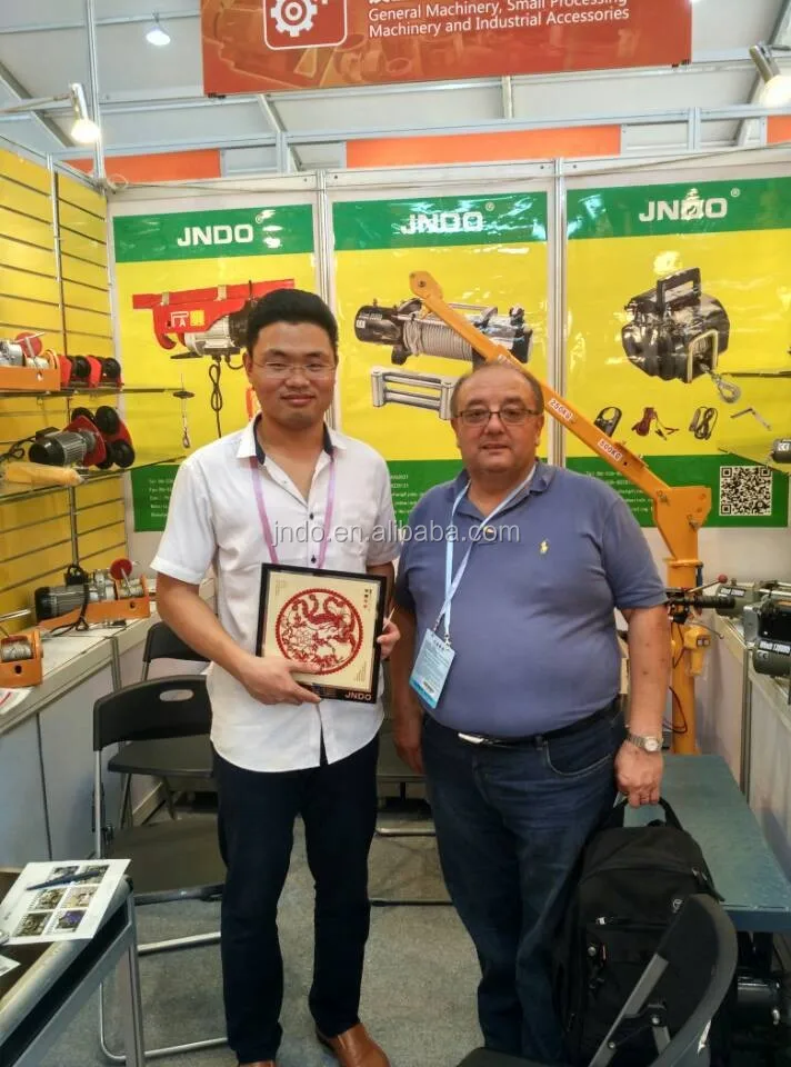 12V DC Small Factory Price DC12v Hoist Winch Truck Crane Vehicular Crane Save Manpower Increase Efficiency with New Style