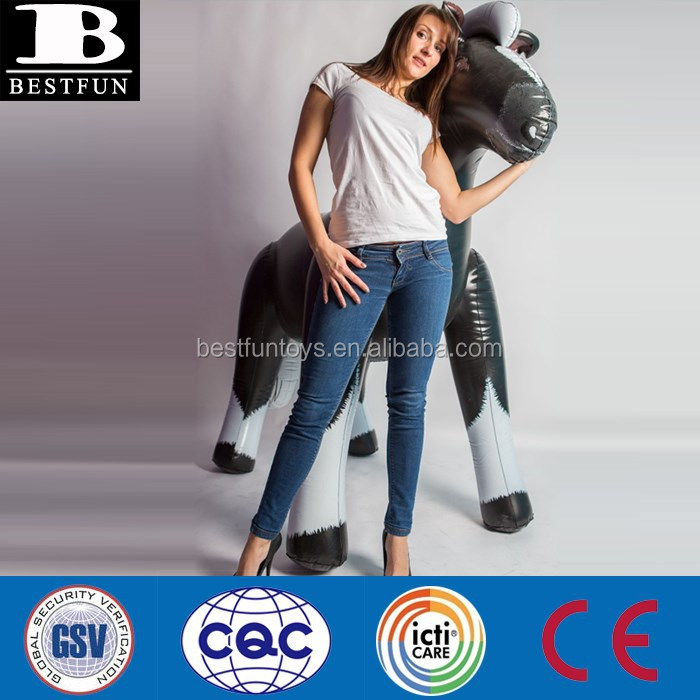 Гигантская белая черная надувная лошадь, большая игрушка, лошадь, пластиковая надувная лошадь, демонстрация Батута