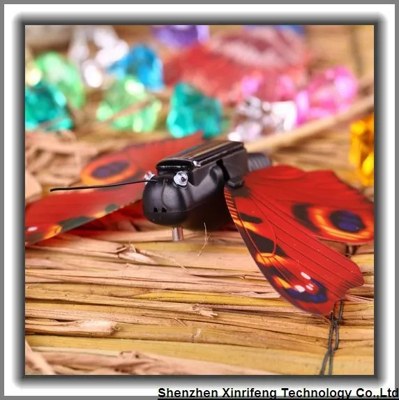 Triple Solar Powered Flying Fluttering Butterflies for Garden Plants Flowers Decoration