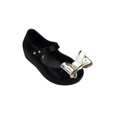 girls black jelly shoes