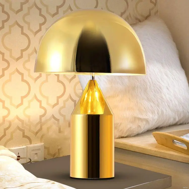 promotional price mushroom shape E14 luxury copper golden color desk table lamp