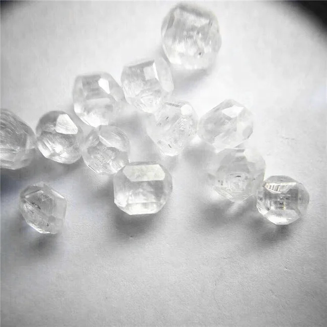 Vvs diamant brut blanc non taillé pour bijoux