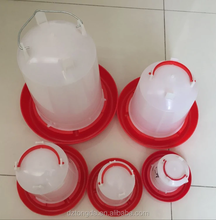 Кормушки и поилки для птицы 3