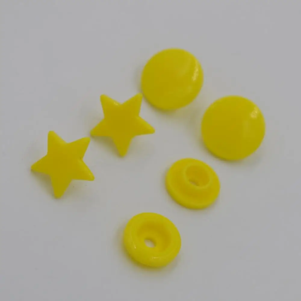 Прямая продажа с фабрики красочные пластиковые кнопки для