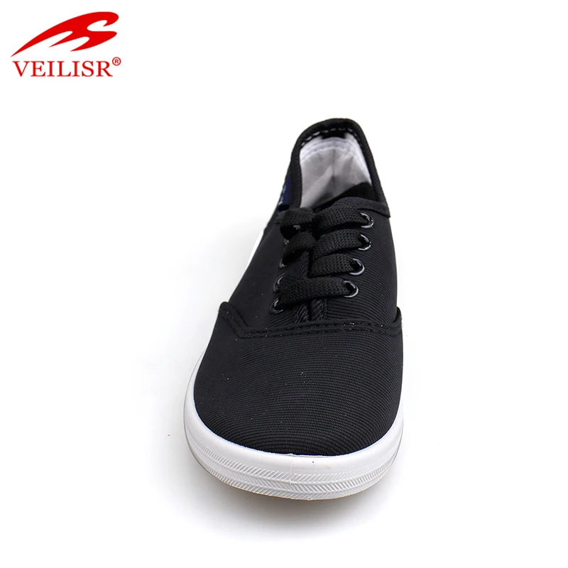 Женские спортивные кроссовки