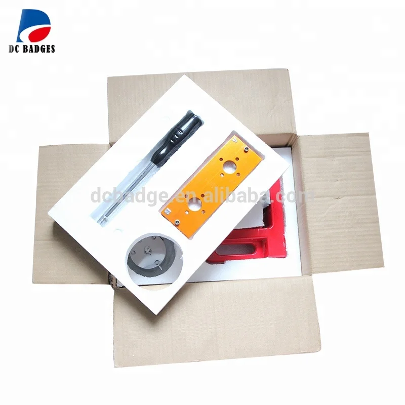 High Quality Manual Button Maker Interchangeable Mold Badge Making Machine