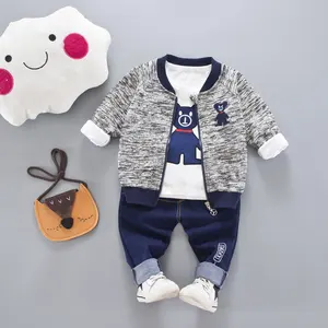 2018 Cheap Bear Printed 3 Pieces Boys Clothing Set in Hot-selling