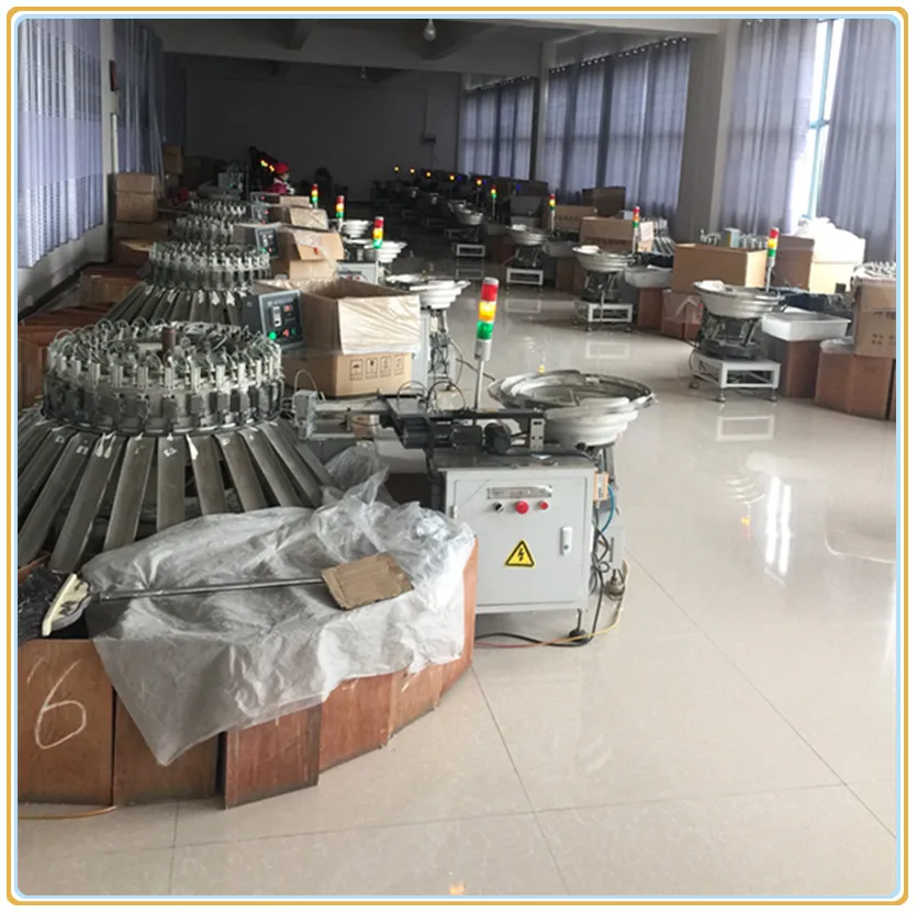 Высококачественный воланчик из гусиных перьев для бадминтона linton от китайского