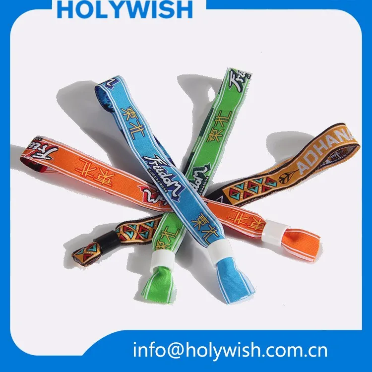 Оптом дешево вышитые ткани запястье с пластиковой блокировки