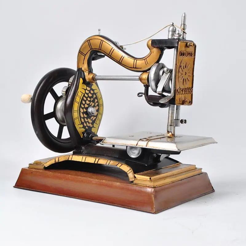 VINTAGE CLASSIC SEWING MACHINE MODEL for LADIES SHOP DECORATION DESIGN