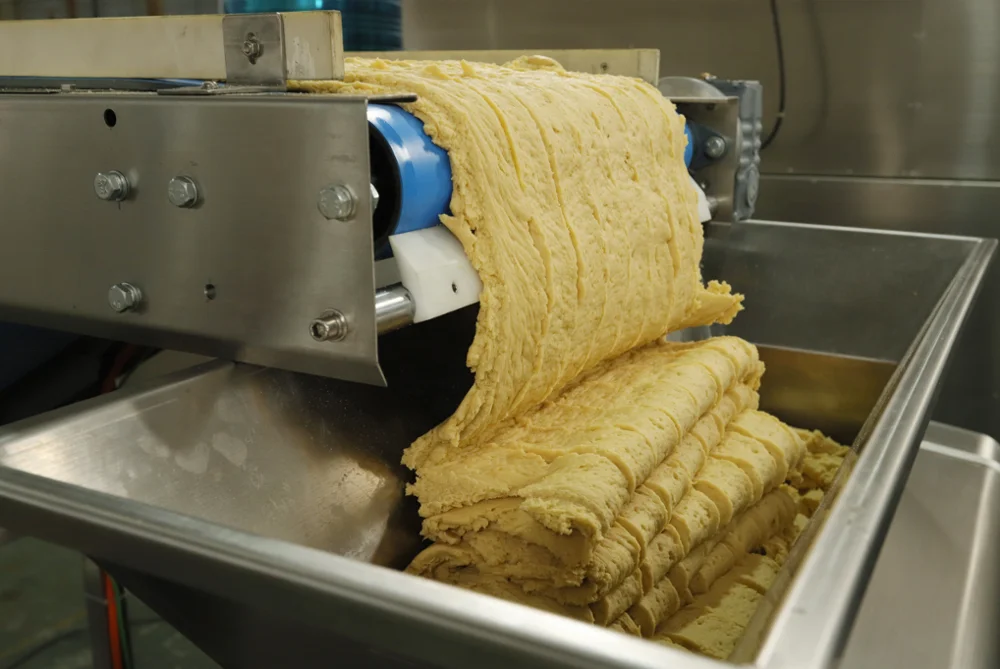 Завод Skywin производит автоматическую машину для резки печенья устройство