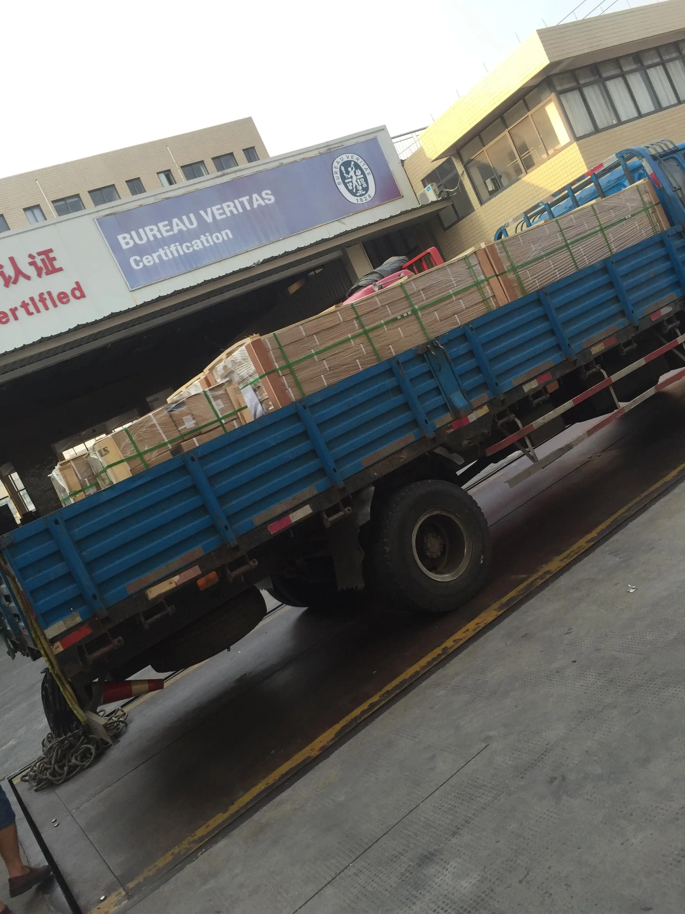 Galvanized Cableway Trolley Roller for Banana Farm, Hanger Banana Roller with Two 64mm Wheels