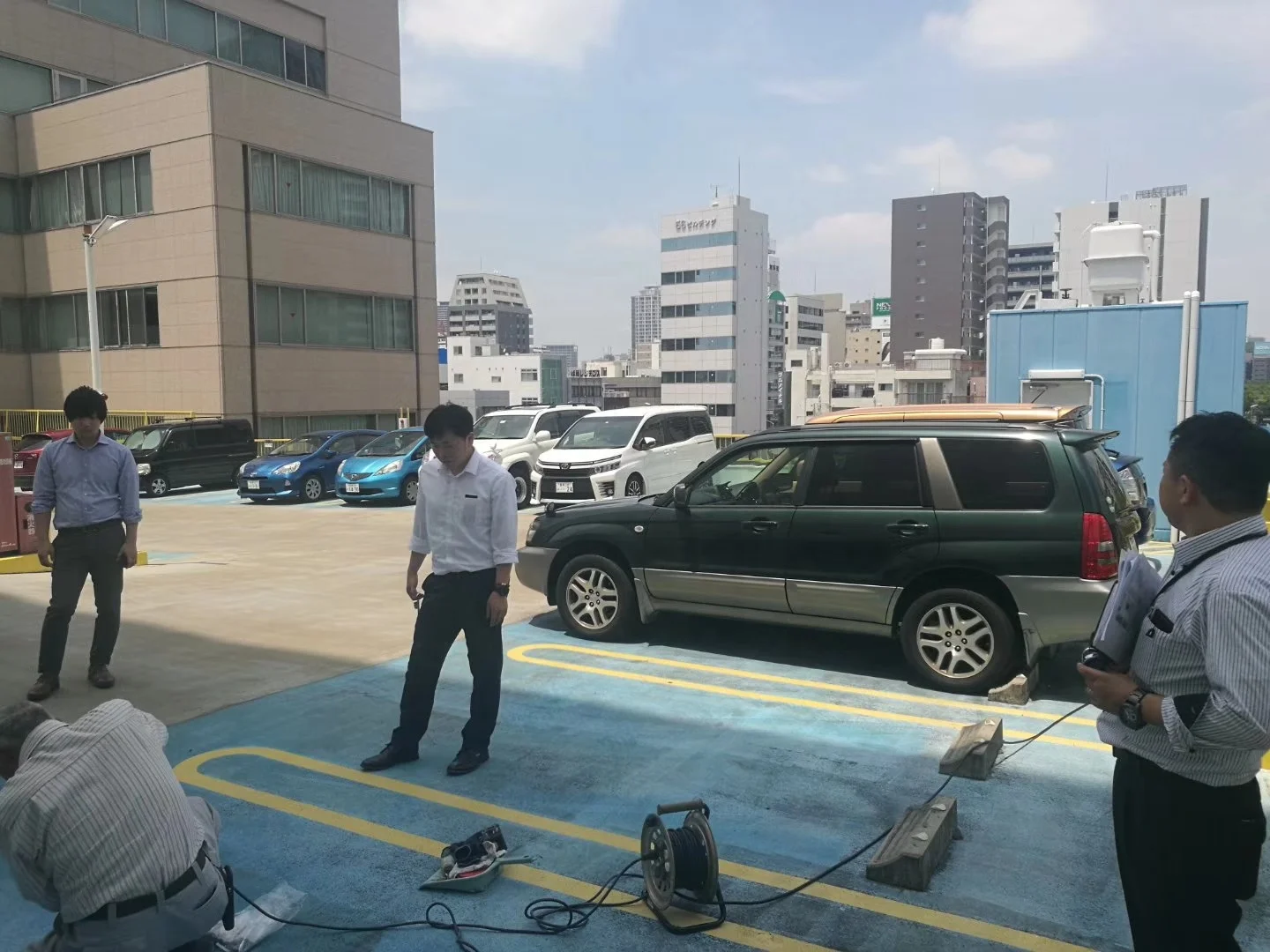 Vacant Parking Space Sensor Detection for Easy Parking System