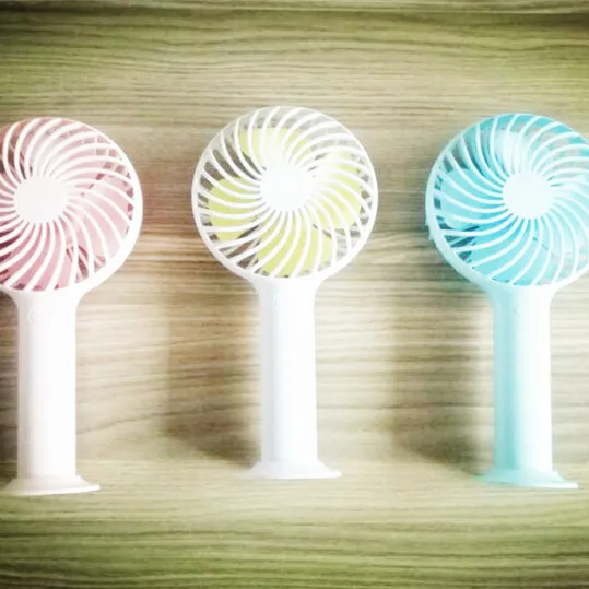 Многофункциональный ручной usb Перезаряжаемый вентилятор настольный мини-вентилятор с внешним