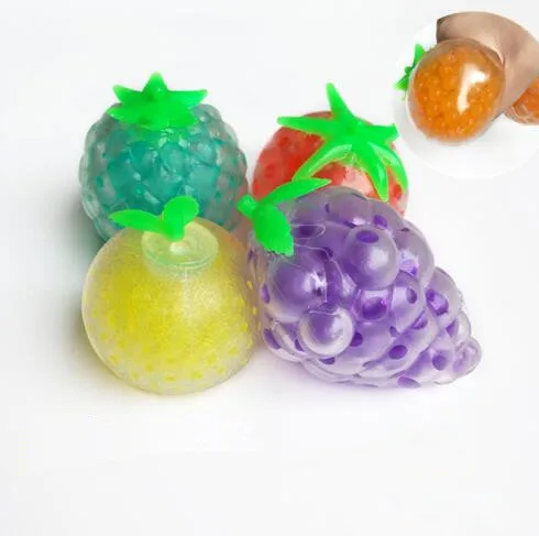 Новинка, фруктовый мяч для снятия стресса, запястье, сжимаемая Виноградная липкая сжималка, веселые игрушки для детей
