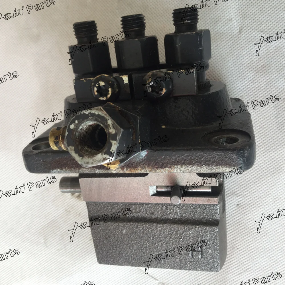 For KUBOTA D1403 Fuel Injection Pump Engine Fuel Pump 2