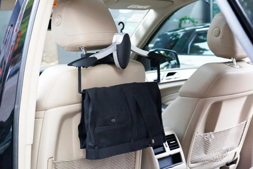 Car With a Coat Hanger Multifunction Car Rack Clothes Hanger Hanging Automotive Supplies