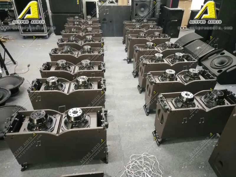 K1 K2 Line Array Speaker  KR208 Line Array Speaker Double 8 Inch Line Array Speakers