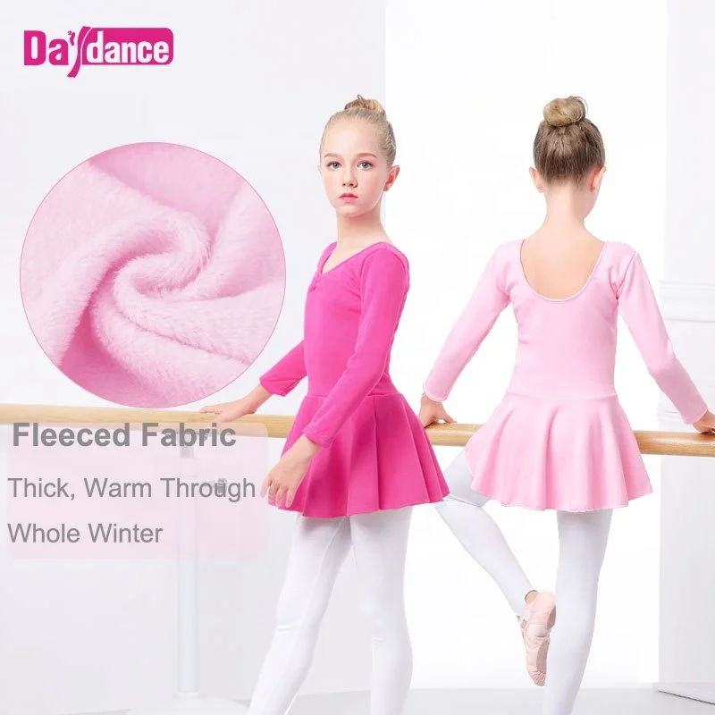 Alibaba.com: Daydance 13850513 Thick Ballet Dress, Soft Velvet Material,  Available Sizes L-6XL: Perfect for ballet performance and dancer's warm-up,  with OEM/ODM service.