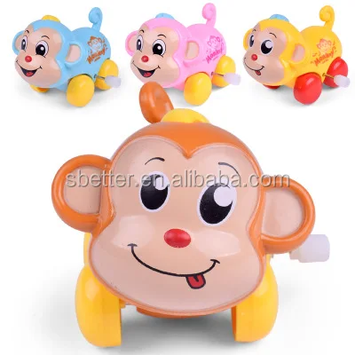 1 шт. забавные мультяшные животные собака/кошка/крупный рогатого скота/лев/обезьяна заводная игрушка мини ползание заводная классическая игрушка новорожденный ребенок весенняя игрушка