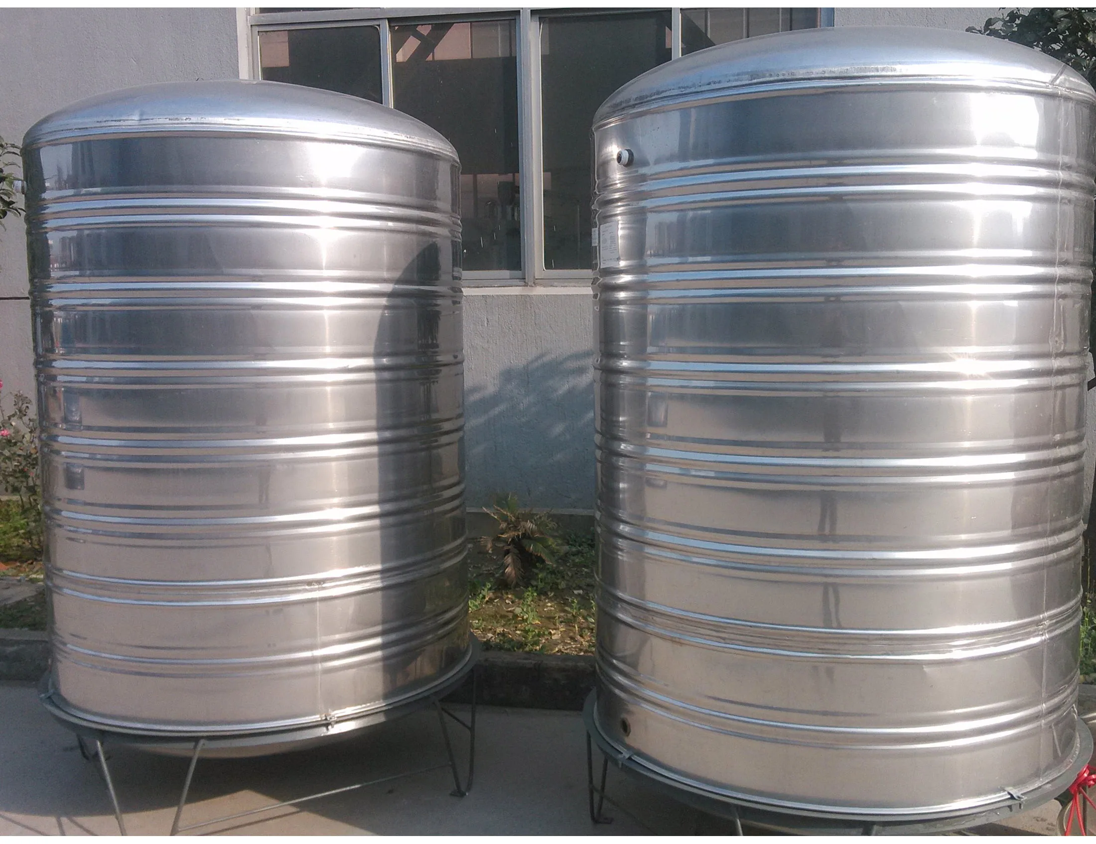 Резервуар для воды из нержавеющей