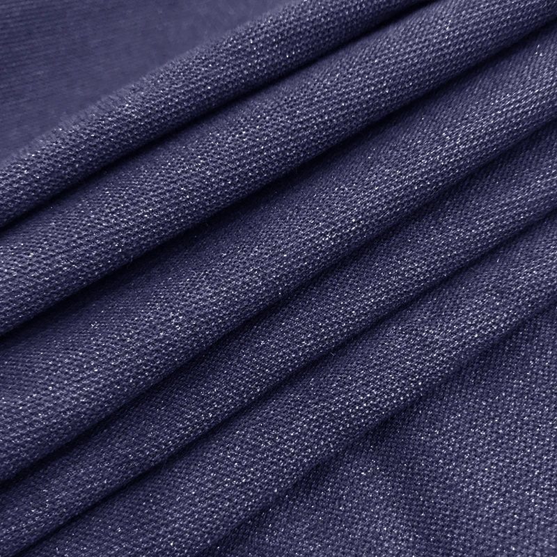 
200 г, футболка из полиамида, трикотажная ткань, хлопковая нейлоновая блестящая джинсовая ткань 