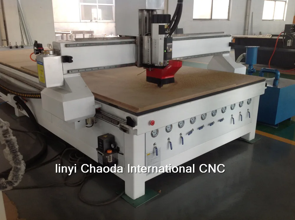 1800x5000mm Cnc Router Machine to Cut HPL, ACP, PCB