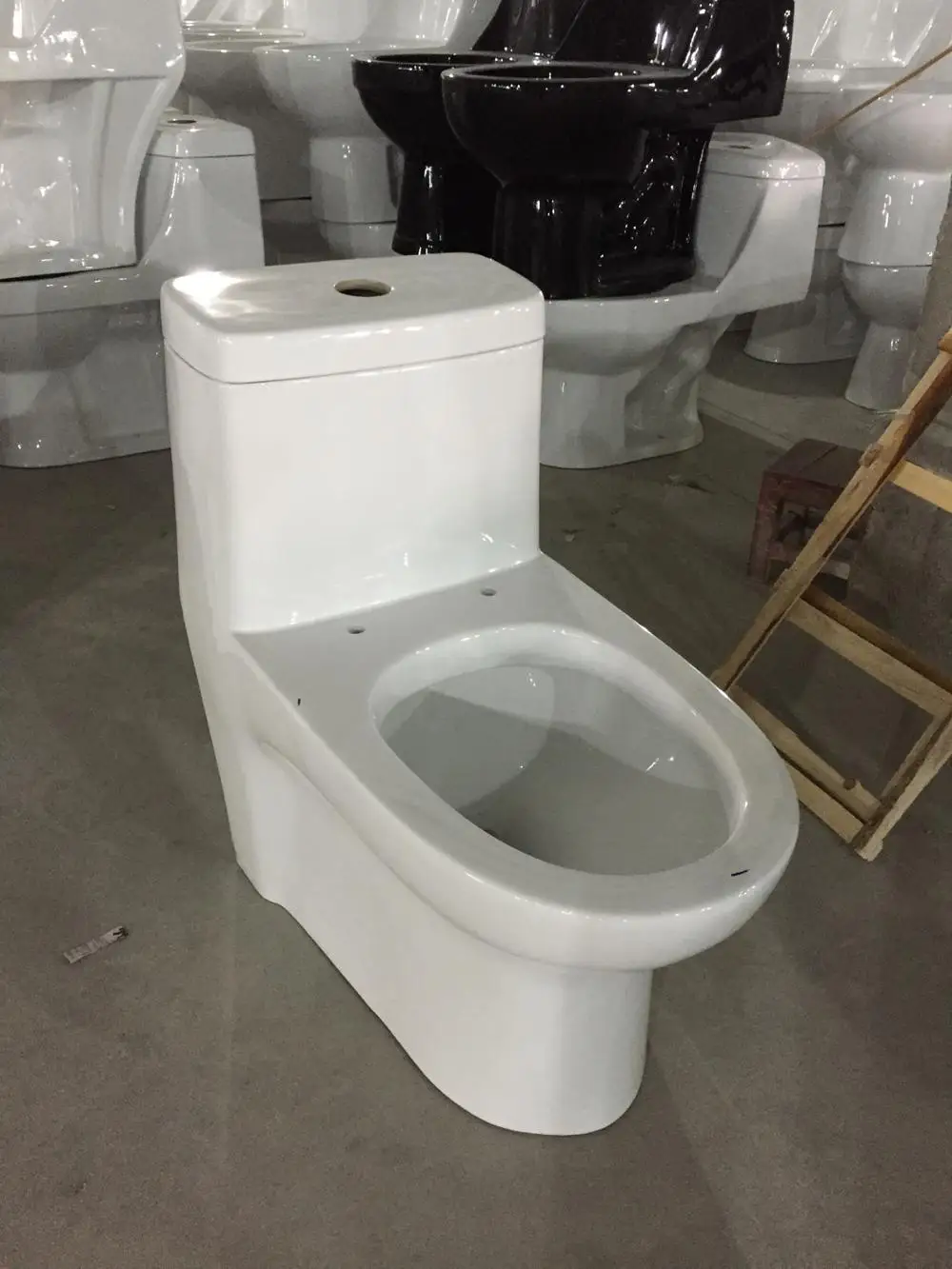 WC Western Types of Toilet Pot Foshan Bathroom One Piece White Marine Toilet China Supplier Women Ceramic Ware Wc Toilet WDR