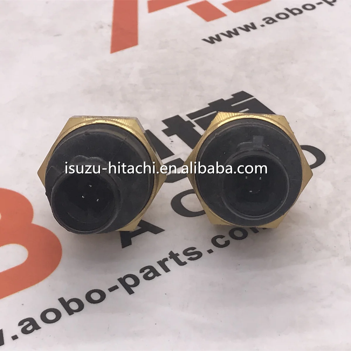 6674315 Engine Oil Pressure Switch V2003 Oil Pressure Sensor for A220 A300 S130 S150 S220 S300 Sensor