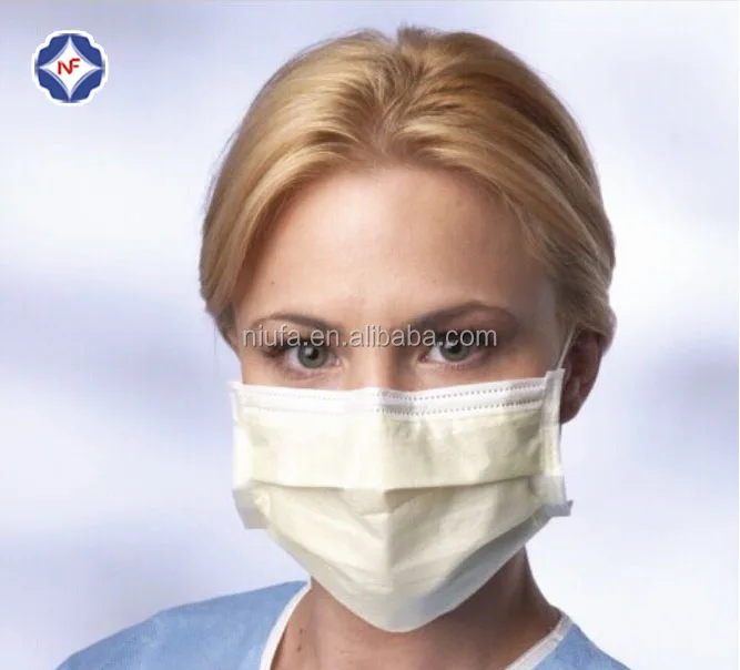 Мед маски ростов. Женщина в маске медицинской. Медицинская маска для лица. Баба в маске медицинской. Фотосессия в медицинской маске.